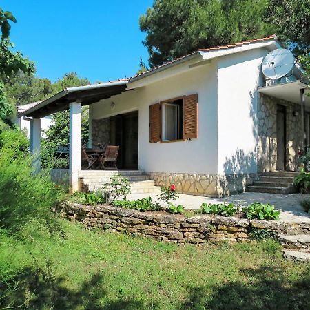 Holiday Home Margit - Prm115 By Interhome Premantura Exterior photo