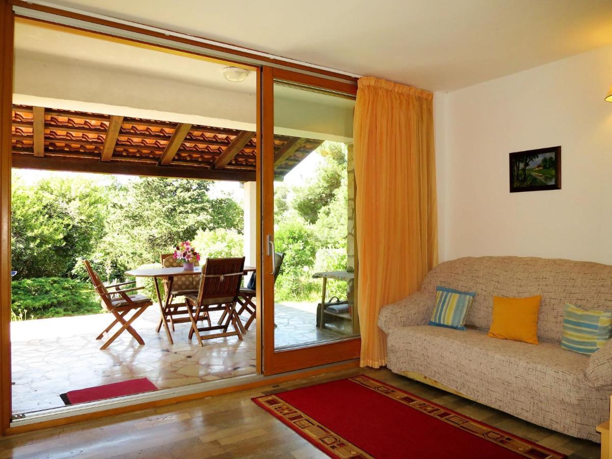 Holiday Home Margit - Prm115 By Interhome Premantura Exterior photo